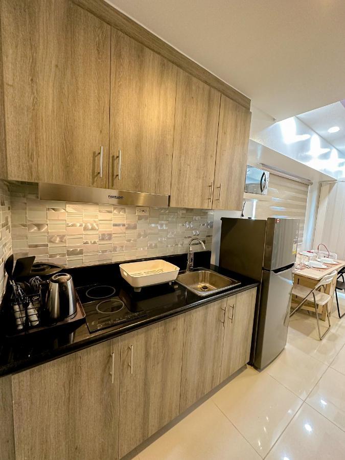 Chen'S Cozy 2Bedroom @ Coast Residences Manilla Buitenkant foto