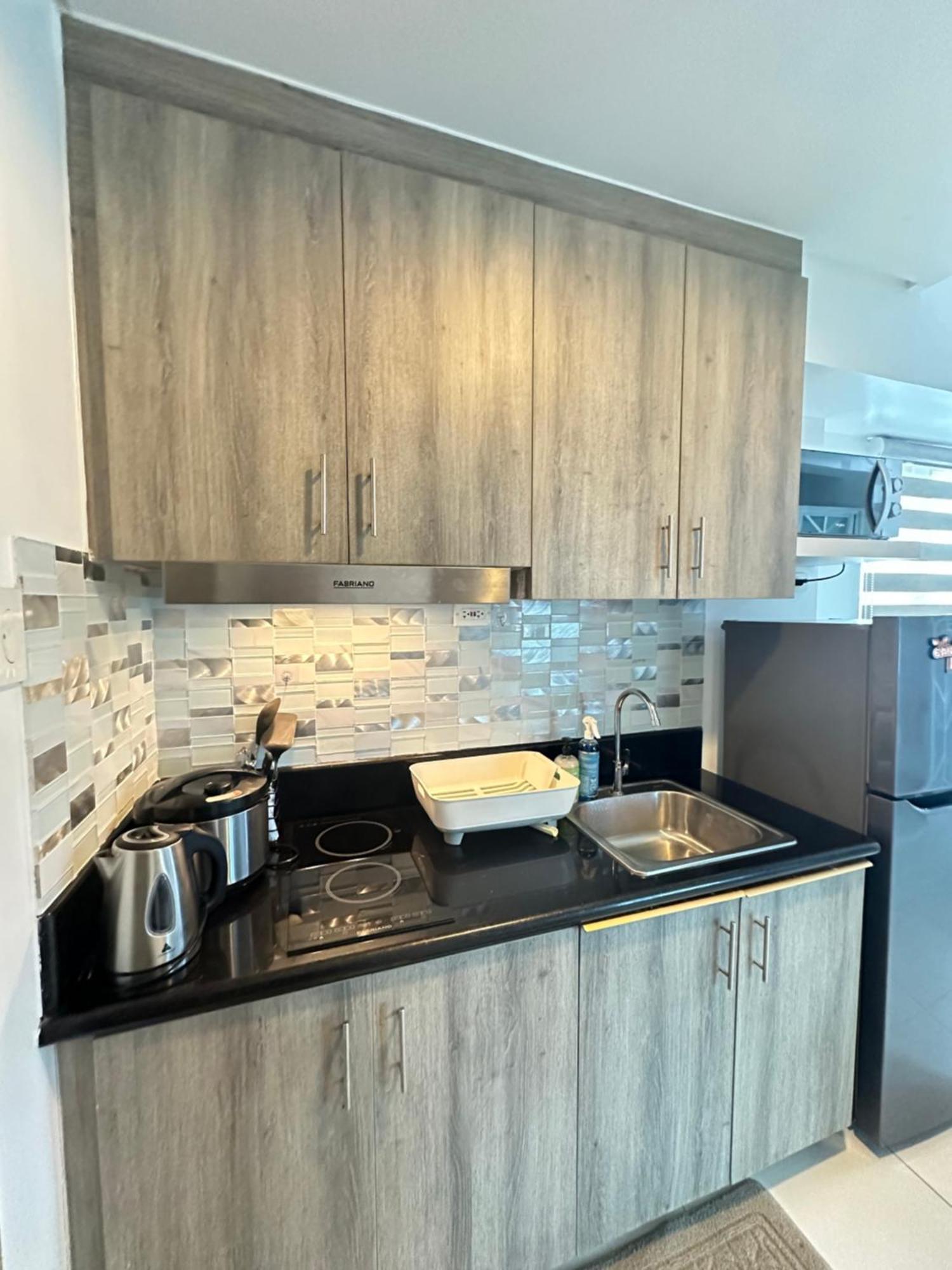 Chen'S Cozy 2Bedroom @ Coast Residences Manilla Buitenkant foto