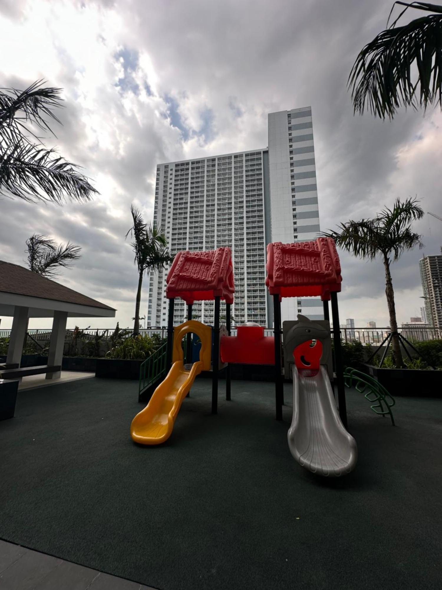 Chen'S Cozy 2Bedroom @ Coast Residences Manilla Buitenkant foto